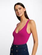 Image of Débardeur pull avec col en V framboise femme