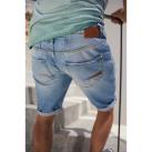Image of Short Le Temps des Cerises Bermuda laredo en jeans bleu clair délavé destroy