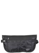 Image of <p>Pochette ceinture ultra plate, à porter sous les vêtements. <br />Elle protègera vos papiers d'identité, passeports, argent des pickpockets. <br />Elle se compose de deux poches zippées et d'une petite poche plaquée sur l'avant.<br />- Largeur le la po