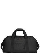 Image of <p>Une version légère du sac polochon Station, dans le coloris Black.<br />Pratique et spacieux, il propose un grand compartiment principal doté d'une poche intérieure zippée et une poche zippée sur l'avant. <br />Deux poignées pour le porter à la main qu