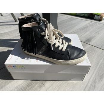 Image of Baskets montantes enfant Geox Baskets montantes Geox J KILWI GIRL noire Taille 37