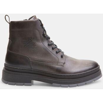 Image of Boots Bata Bottines pour homme en cuir Bata Red