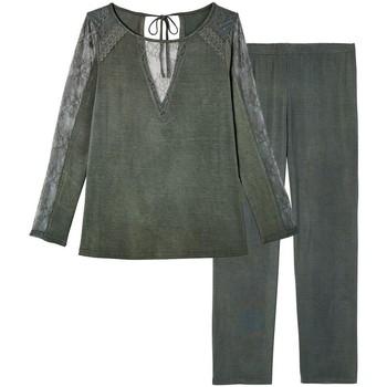 Image of Pyjamas / Chemises de nuit Pomm'poire Pyjama kaki Smooth